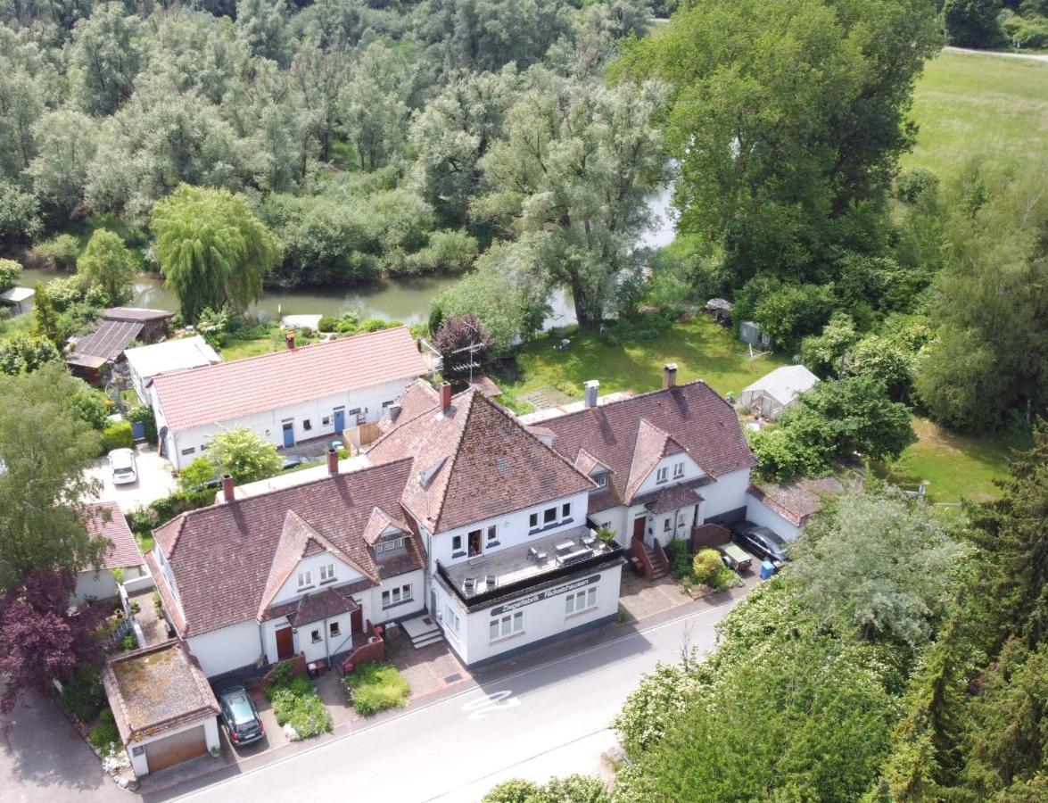 Haus Mediterran - Gemuetliches Ferienhaus 130 M² Fuer Max. 7 Personen Mit Balkon Und Garten Am Bodensee Radolfzell am Bodensee Eksteriør billede
